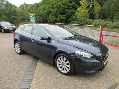 Volvo V40  2.0 D3 SE Lux Nav Automatic
