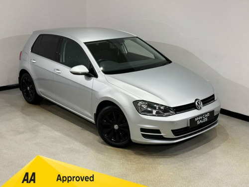 Volkswagen Golf  1.6 SE TDI BLUEMOTION TECHNOLOGY 5d 103 BHP NEW ST