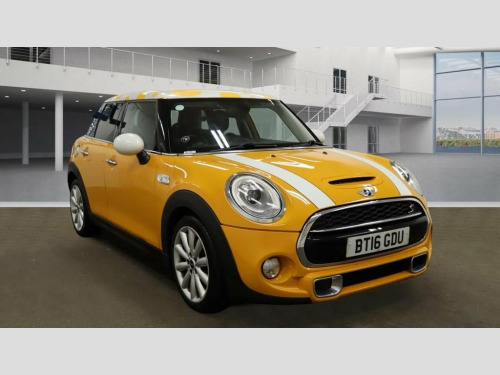 MINI Hatch  2.0 Cooper S Hatchback 5dr Petrol Auto Euro 6 (s/s