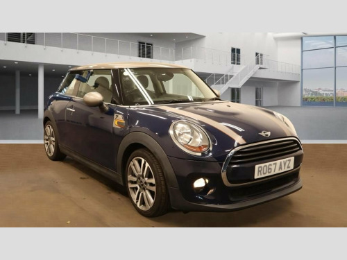 MINI Hatch  1.5 Cooper Seven Hatchback 3dr Petrol Manual Euro 