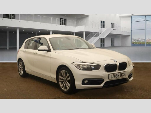 BMW 1 Series  1.5 118i Sport Hatchback 5dr Petrol Auto Euro 6 (s