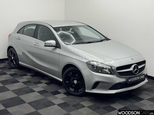 Mercedes-Benz A-Class A160 1.6 A160 SE (Executive) Hatchback 5dr Petrol Manua 