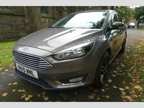 Ford Focus  1.5T EcoBoost Titanium Hatchback 5dr Petrol Manual