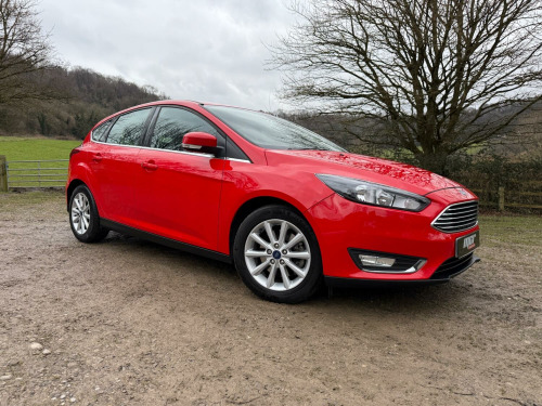 Ford Focus  1.5 T EcoBoost Titanium