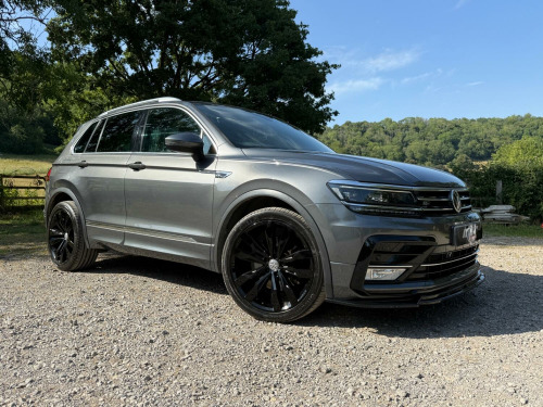 Volkswagen Tiguan  2.0 TSI BlueMotion Tech R-Line