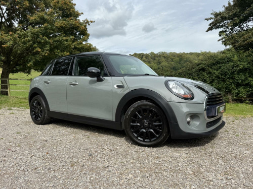 MINI Hatch  1.5 5-Door Hatch Cooper