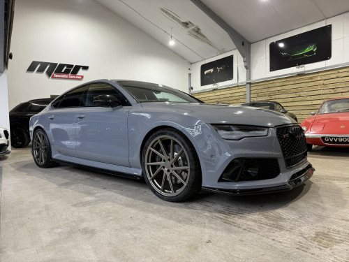Audi RS7  4.0 TFSI V8