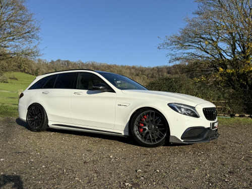 Mercedes-Benz C-Class  4.0 C63 V8 BiTurbo AMG S