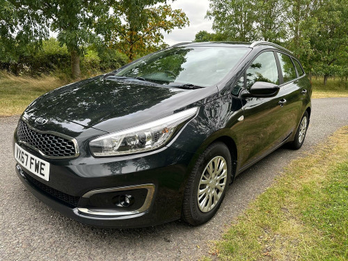 Kia ceed  1.6 CRDi 1