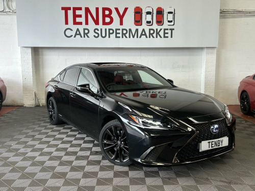 Lexus ES  2.5 300H F SPORT 4d 215 BHP