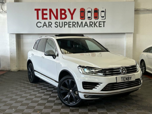 Volkswagen Touareg  3.0 TDI V6 R-Line SUV 5dr Diesel Tiptronic 4WD Eur