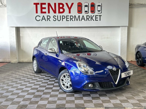 Alfa Romeo Giulietta  1.6 JTDM-2 Super Hatchback 5dr Diesel TCT Euro 6 (