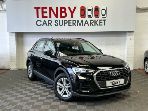 Audi Q3  1.5 TFSI CoD 35 Technik SUV 5dr Petrol S Tronic Eu