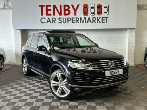 Volkswagen Touareg  3.0 TDI V6 BlueMotion Tech R-Line Plus SUV 5dr Die