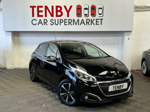 Peugeot 208  1.2 PureTech Allure Premium Hatchback 5dr Petrol M