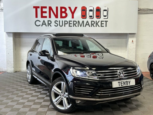 Volkswagen Touareg  3.0 TDI V6 R-Line Plus SUV 5dr Diesel Tiptronic 4W