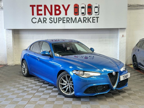 Alfa Romeo Giulia  2.0T Veloce Saloon 4dr Petrol Auto Euro 6 (s/s) (2