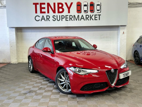 Alfa Romeo Giulia  2.0T Veloce Saloon 4dr Petrol Auto Euro 6 (s/s) (2