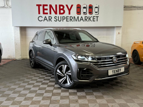 Volkswagen Touareg  3.0 TDI V6 R-Line Tech SUV 5dr Diesel Tiptronic 4M
