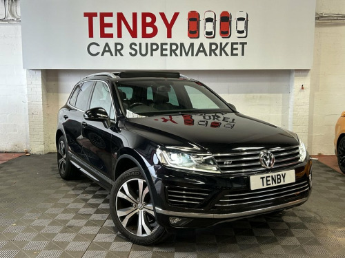 Volkswagen Touareg  3.0 TDI V6 BlueMotion Tech R-Line SUV 5dr Diesel T