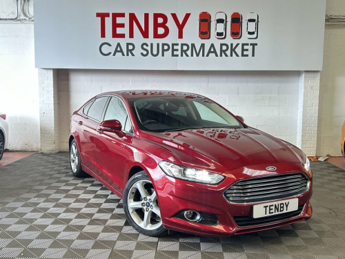 Ford Mondeo  2.0T EcoBoost Titanium Hatchback 5dr Petrol Auto E