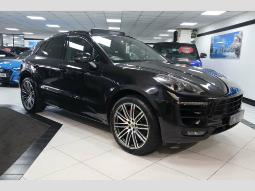 Porsche Macan  3.0 GTS PDK 5d AUTO 360 BHP ABSOLUTE STUNNING EXAM