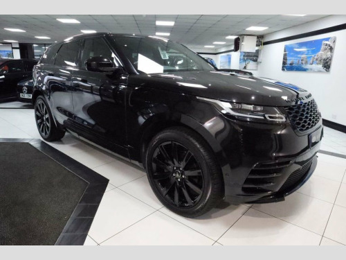 Land Rover Range Rover Velar  2.0 R-DYNAMIC SE 5d AUTO 180 BHP ABSOLUTE STUNNING