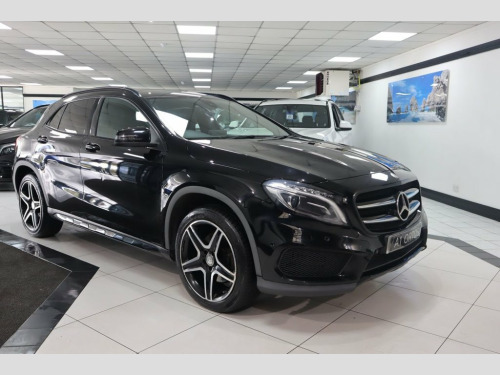 Mercedes-Benz GLA-Class  2.1 GLA220d AMG Line (Premium) SUV 5dr Diesel 7G-D