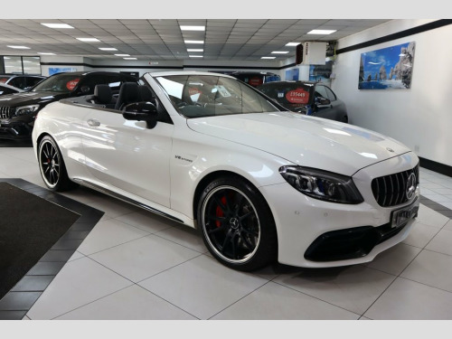 Mercedes-Benz C-Class  4.0 C63 V8 BiTurbo AMG S (Premium Plus) Cabriolet 