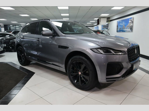 Jaguar F-PACE  2.0 D200 R Dynamic SE SUV 5dr Diesel Auto AWD (204