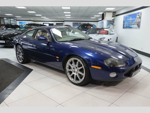 Jaguar XKR  4.2 Supercharged Coupe 2dr Petrol Automatic (304 g