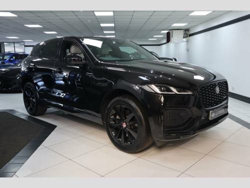 Jaguar F-PACE  2.0 D200 MHEV R-Dynamic SE SUV 5dr Diesel Auto AWD