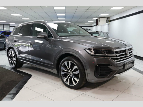Volkswagen Touareg  3.0 TDI V6 R-Line Tech SUV 5dr Diesel Tiptronic 4M
