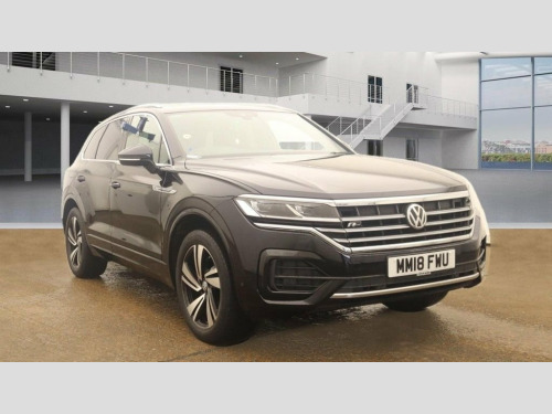 Volkswagen Touareg  3.0 TDI V6 R-Line Tech SUV 5dr Diesel Tiptronic 4M