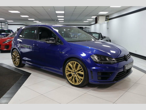 Volkswagen Golf  2.0 TSI R 5d 4Motion B/M/T Euro 6 (s/s) (300 ps) A