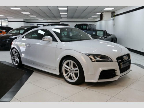 Audi TT  2.5 TFSI Coupe 3dr Petrol Manual quattro Euro 5 (3