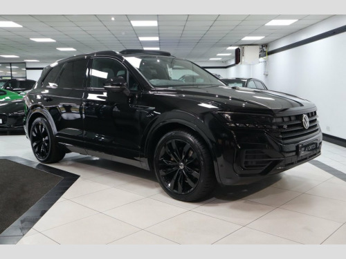 Volkswagen Touareg  3.0 TDI V6 Black Edition SUV 5dr Diesel Tiptronic 