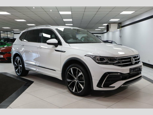 Volkswagen Tiguan  2.0 TDI R-Line DSG 4Motion Euro 6 (s/s) (200 ps) O 