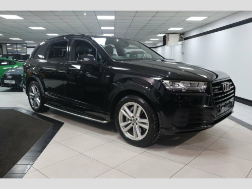 Audi Q7  3.0 TDI V6 S line SUV 5dr Diesel Tiptronic quattro 