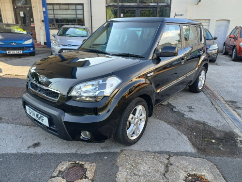 Kia Soul  1.6 CRDi 2 SUV 5dr Diesel Auto Euro 4 (126 bhp)