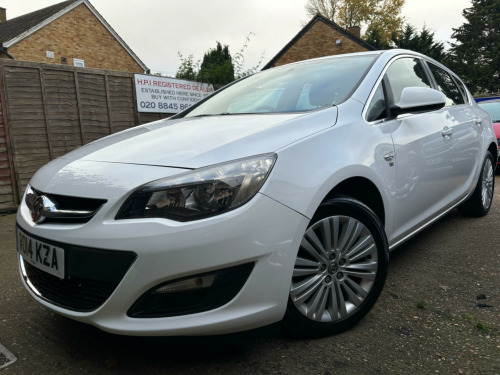 Vauxhall Astra  1.6 16v Excite Euro 5 5dr