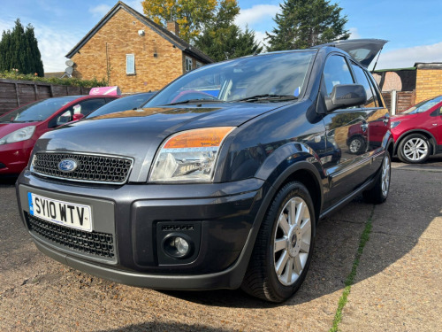 Ford Fusion  1.6 Titanium 5dr