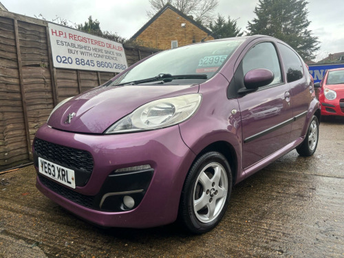 Peugeot 107  1.0 12V Allure Euro 5 5dr 