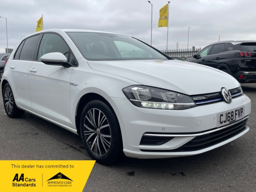 Volkswagen Golf  1.5 SE NAVIGATION TSI EVO
