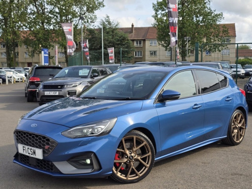 Ford Focus  2.3T EcoBoost ST Hatchback 5dr Petrol Manual Euro 