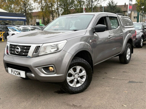 Nissan Navara  2.3 dCi Acenta Pickup Double Cab 4dr Diesel Manual