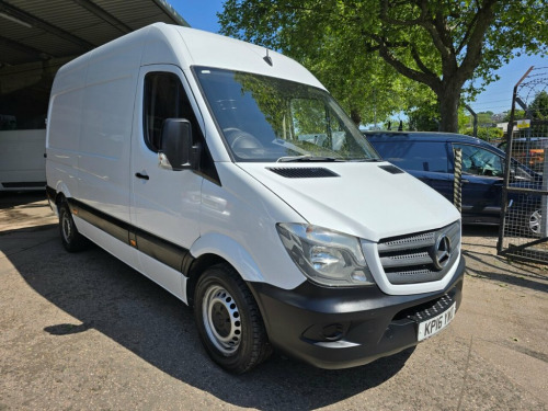 Mercedes-Benz Sprinter  313 CDi MWB High roof RWD - ONLY 2 OWNERS FROM NEW