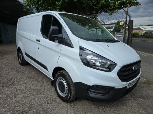 Ford Transit Custom  300 Leader 2.0 EcoBlue 105 - ONE OWNER + ONLY 2700
