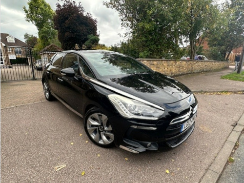 Citroen DS5  HDI DSPORT 5-Door