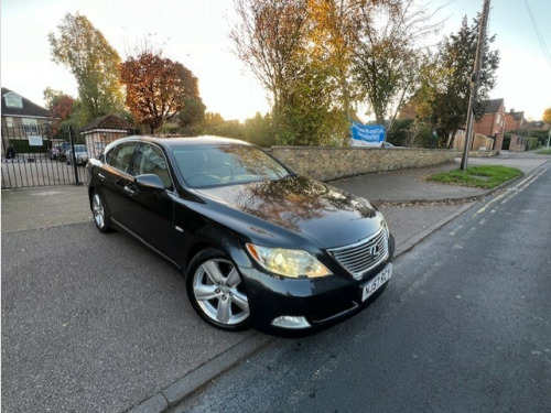 Lexus LS  460 SE 4-Door